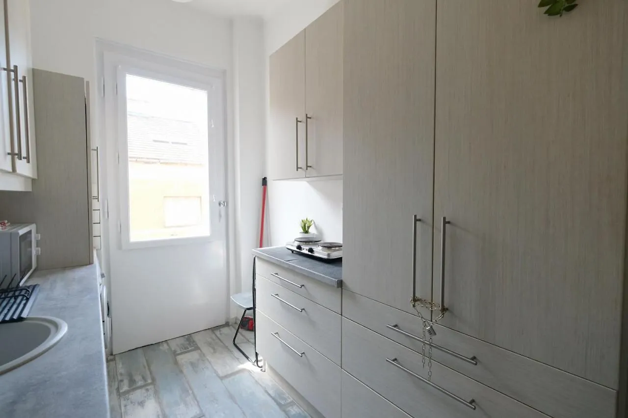 Bem By Small Home Budapešť Apartmán